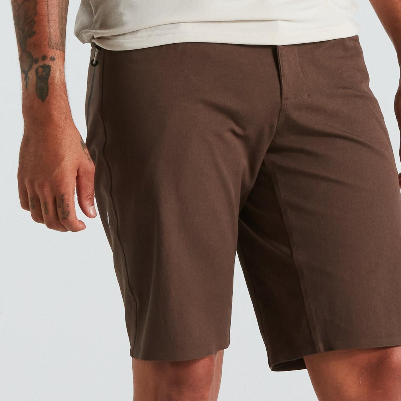ADV SHORT MEN