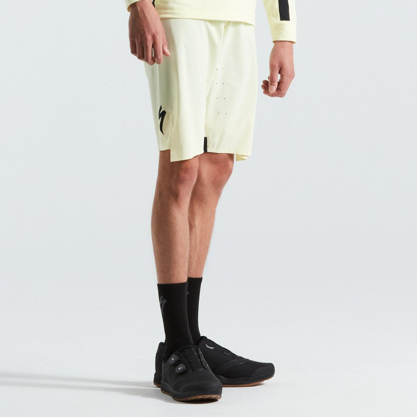 BUTTER TRAIL AIR SHORT MEN