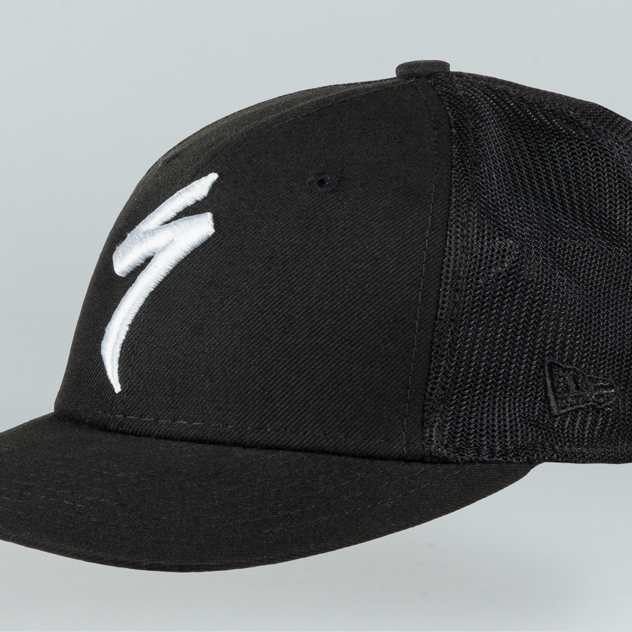 NEW ERA TRUCKER HAT S-LOGO