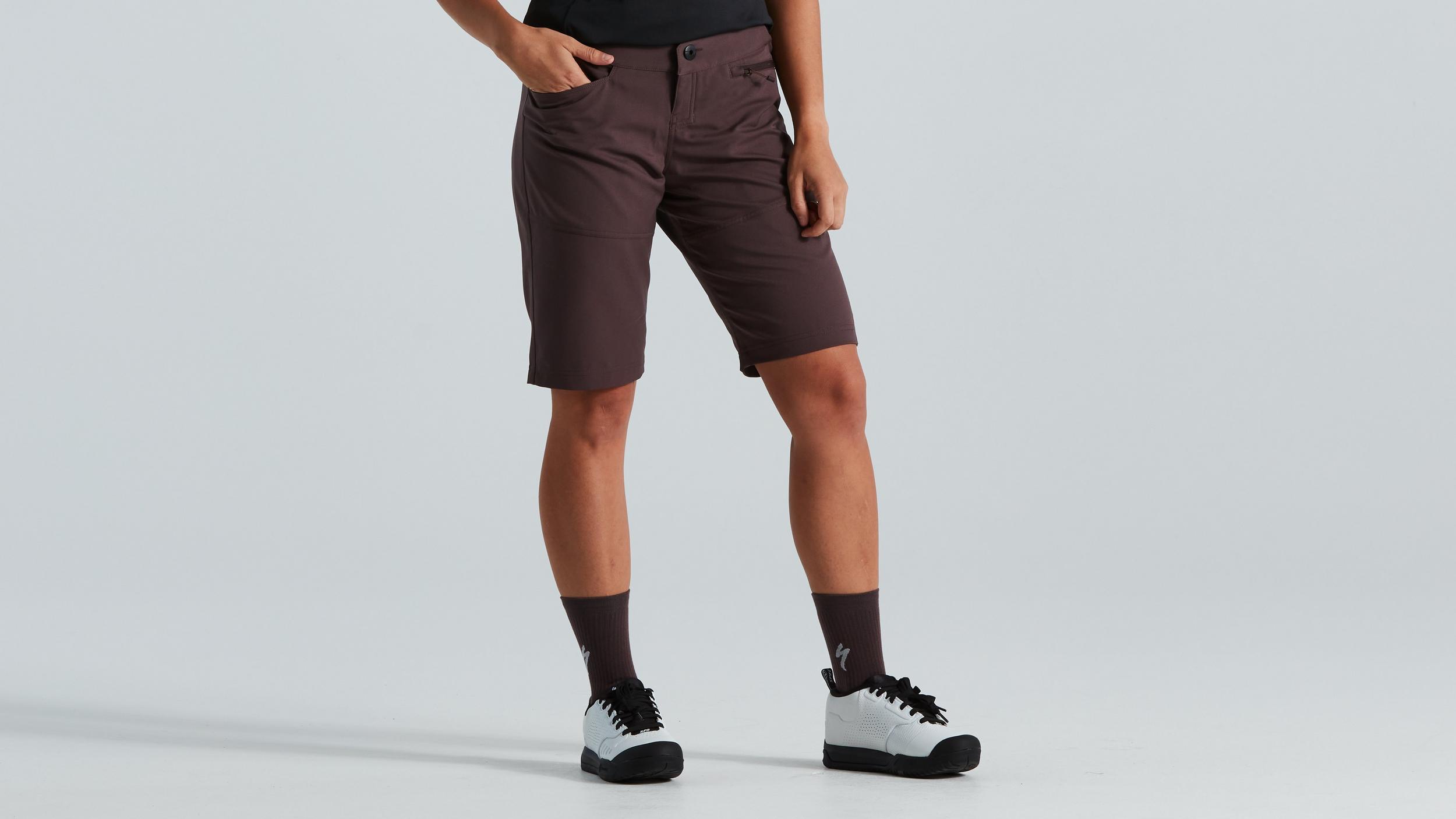 TRAIL SHORT W/LINER WMN